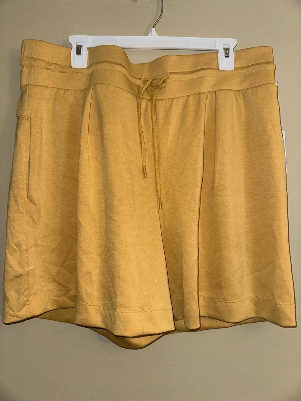 Everyday Drawstring Women’s Yellow Shorts